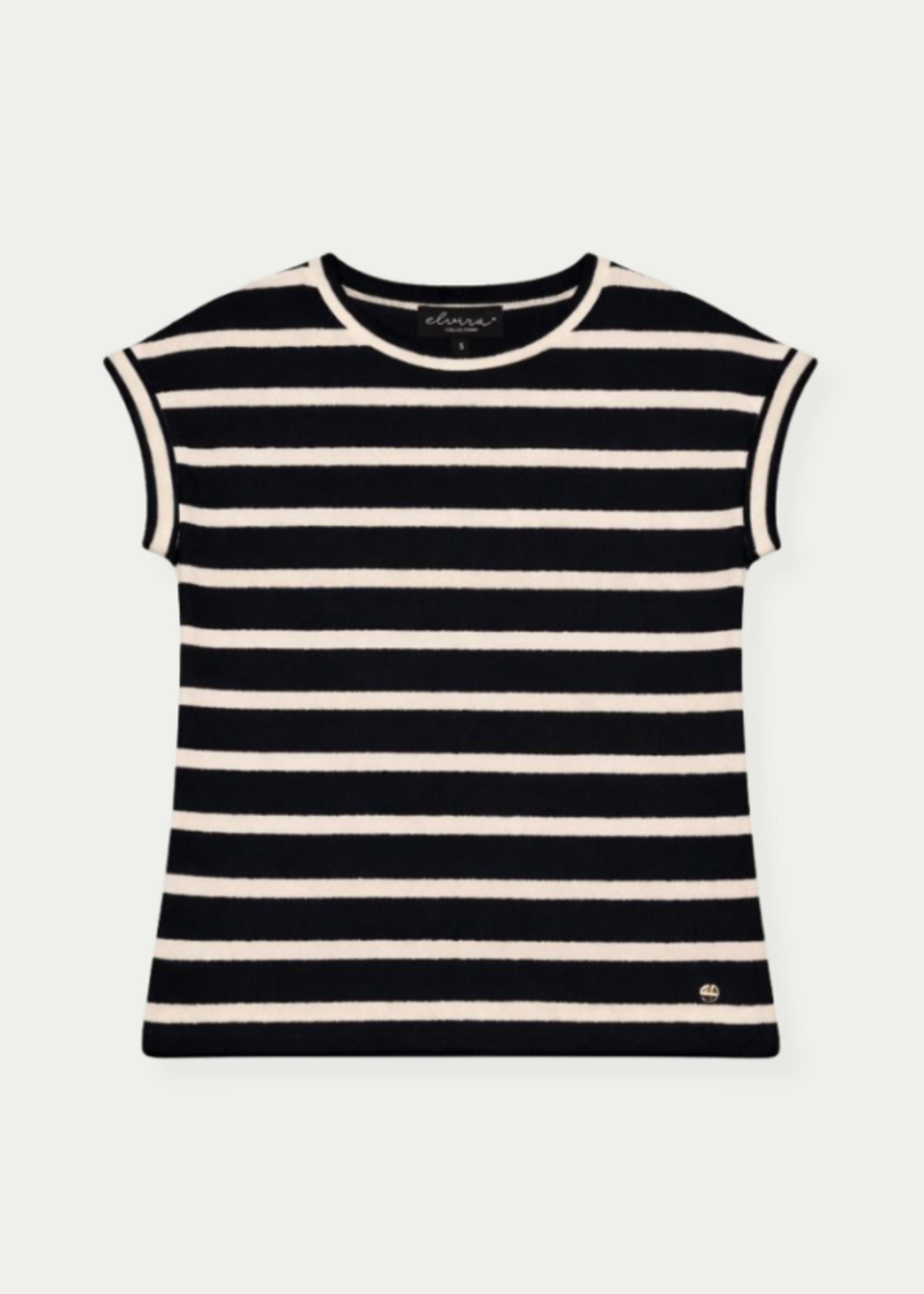 Elvira To Athena - Black Sand