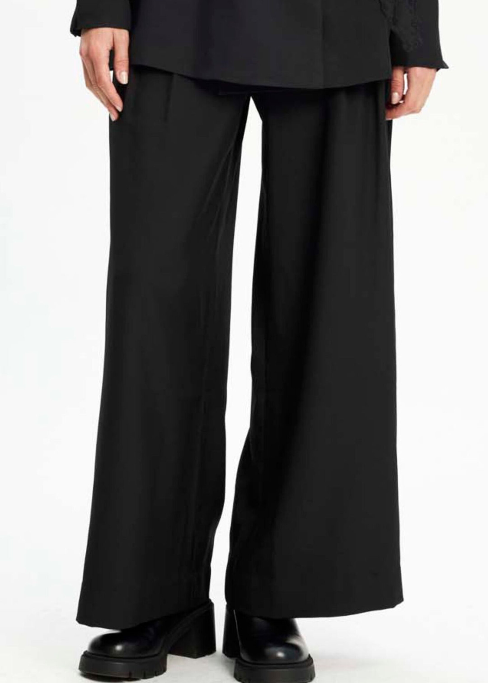 MADE PUBLIC Pant Culine - Black