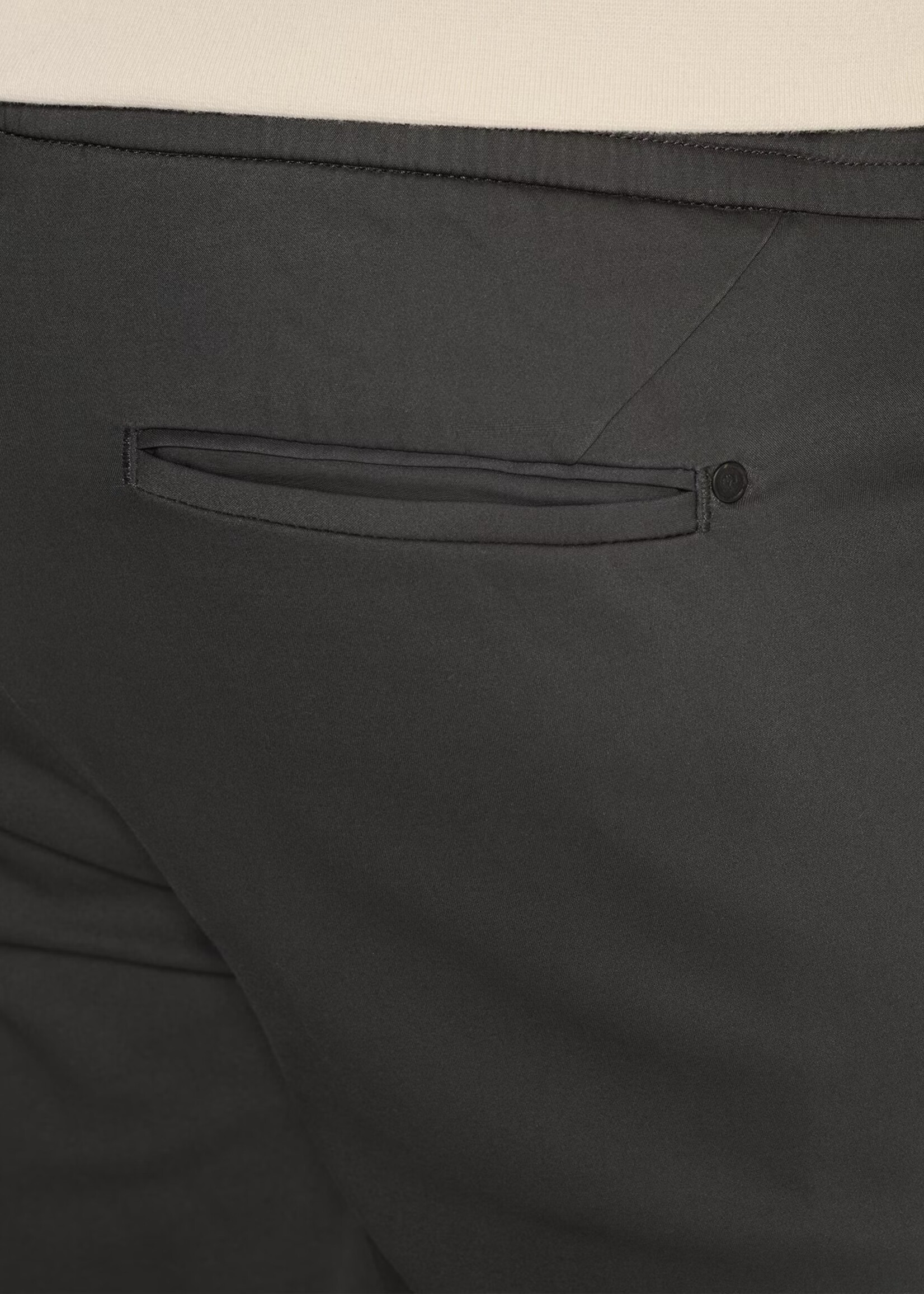 Cast Iron Chino Cylas Tapered - Clever Crows