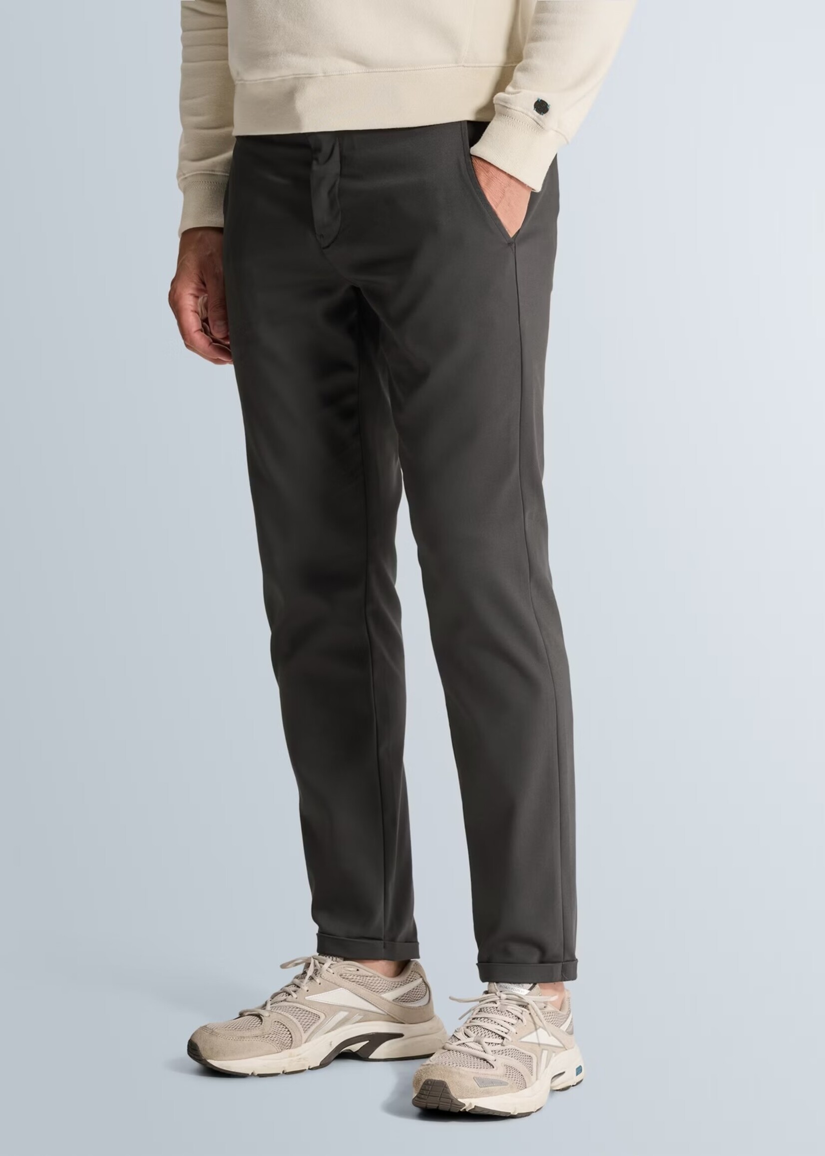 Cast Iron Chino Cylas Tapered - Clever Crows
