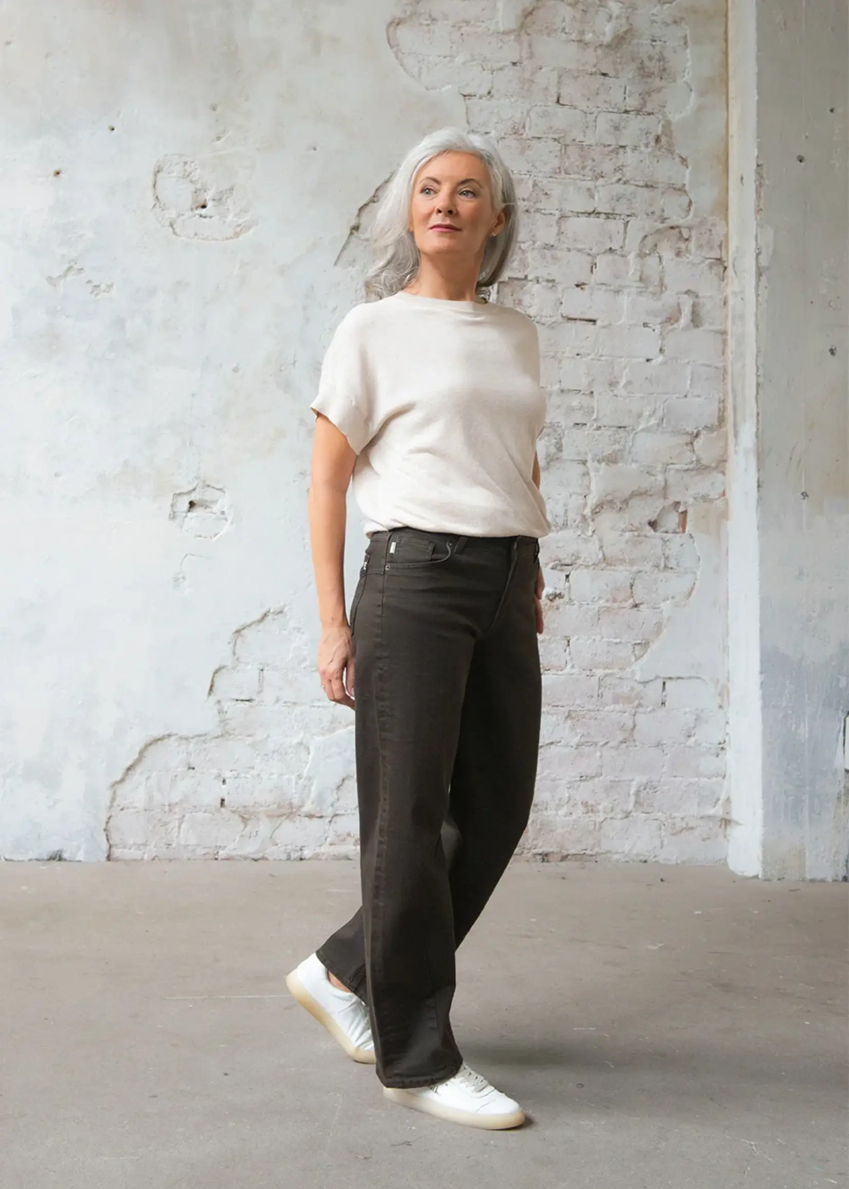 ETIQUETT Jeans Smarty Barrel - Reboot Brown