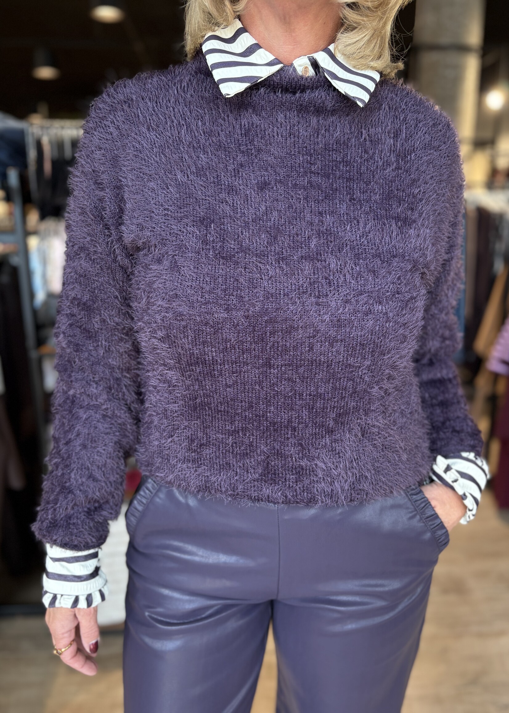 Freequent Pullover Cat - Nightshade