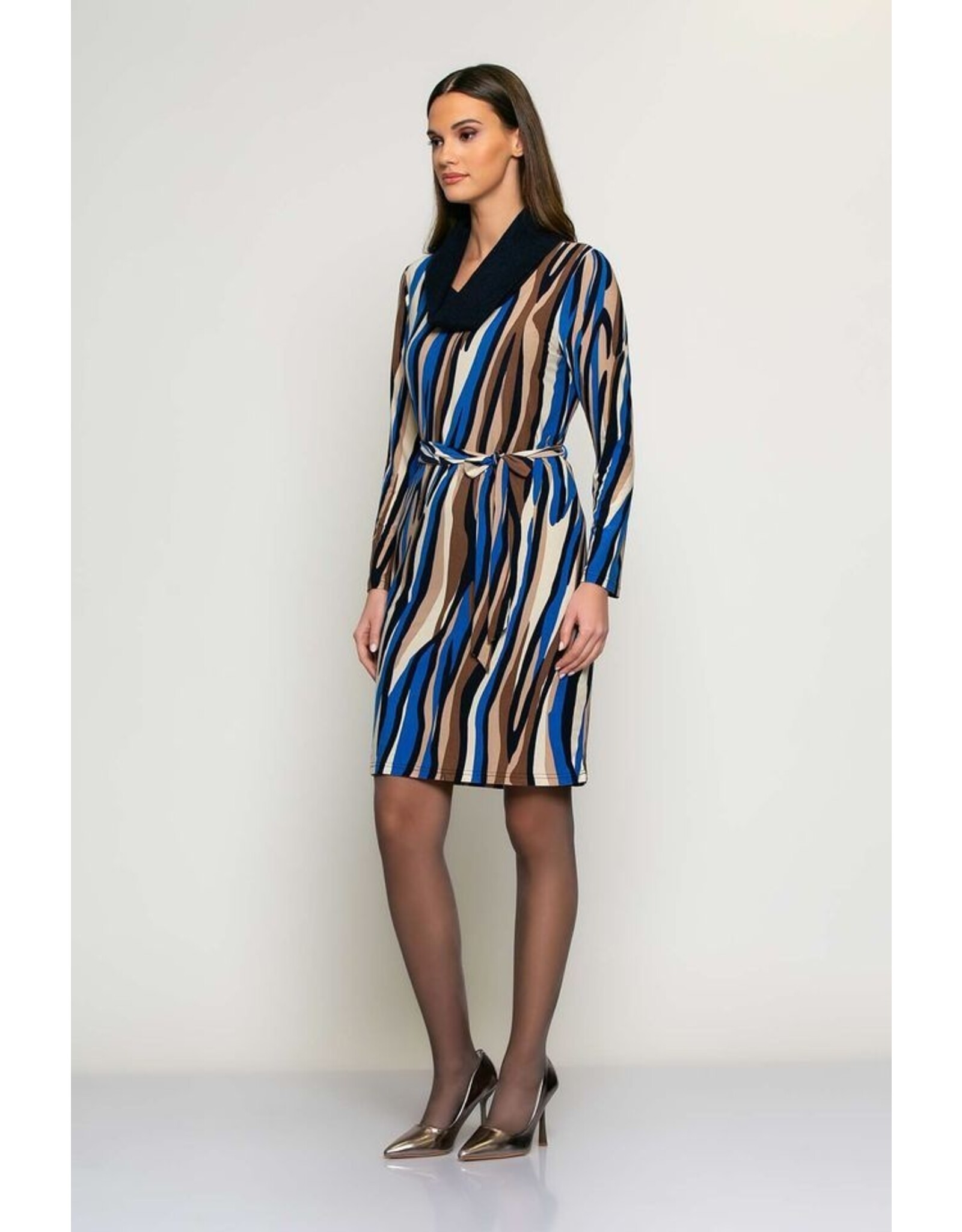 Batida 45 jurk Batida 2204 winter turquise print