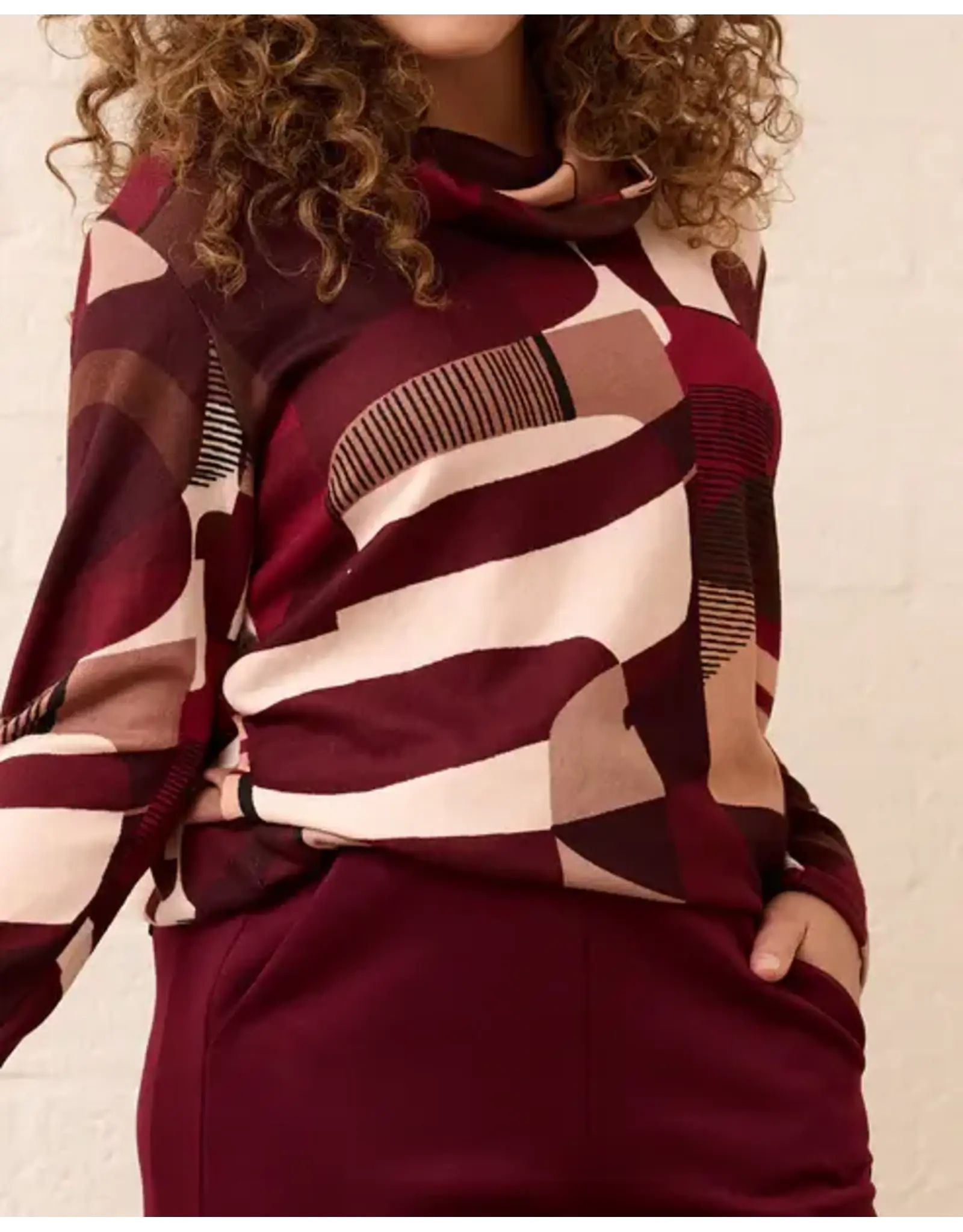 85 top 7619 FOS Nico aquarel bordeaux