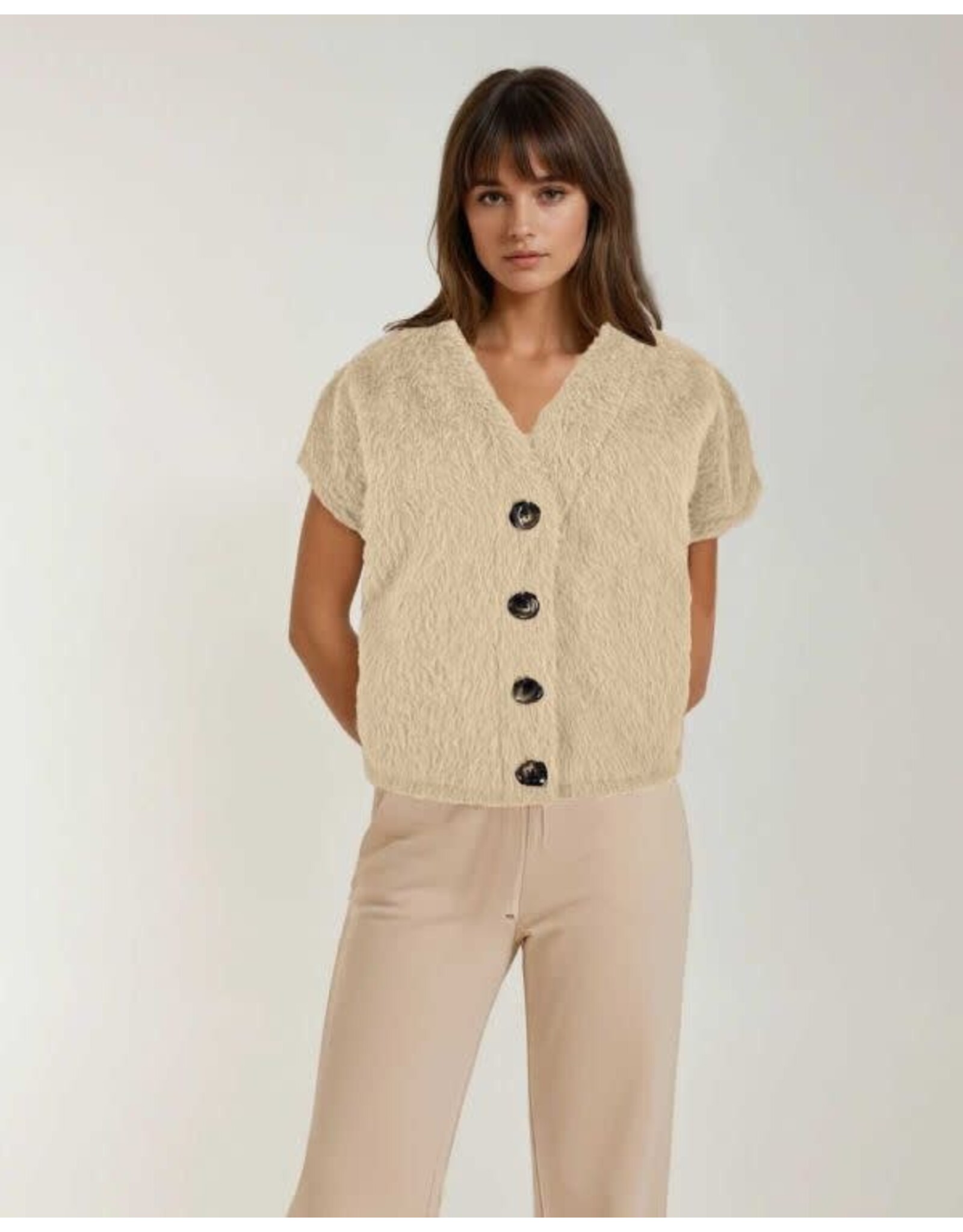 85 vest FOS zmw 7658 scarlet beaver 220 beige