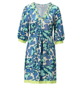 K-design 20 jurk K-design V-hals met design C107 P120