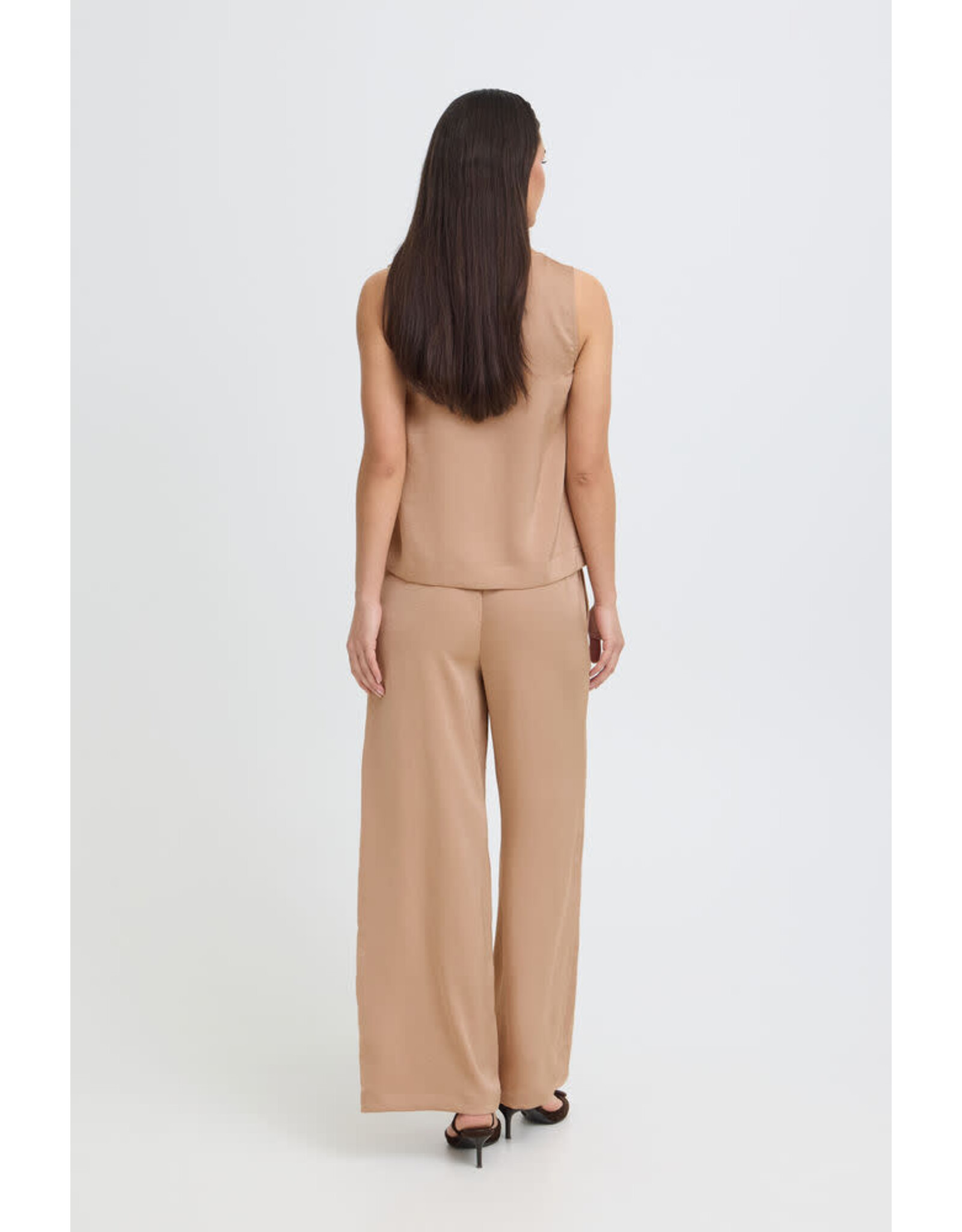 B.Young 44 top B.Young 20819017 bydacanna 161412 stucco brown