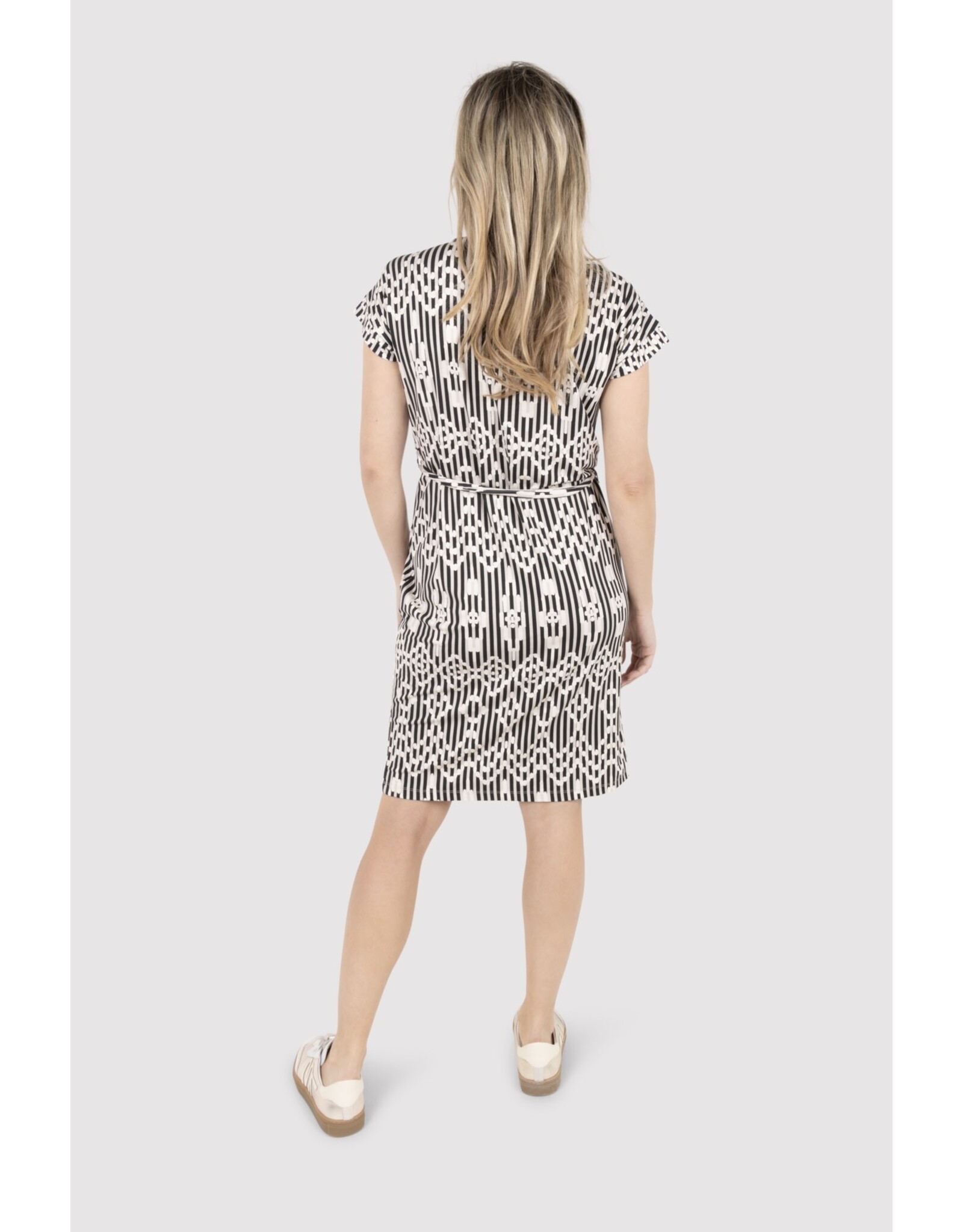 Zoso 89 jurk Zoso Ella black/sand