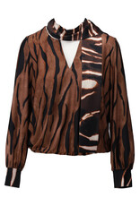 K-design 20 top K-design met sjaaltje en print D307 P158