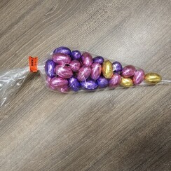 Paaszakjes met kleine alu eitjes praliné MELK en FONDANT - 250 gr