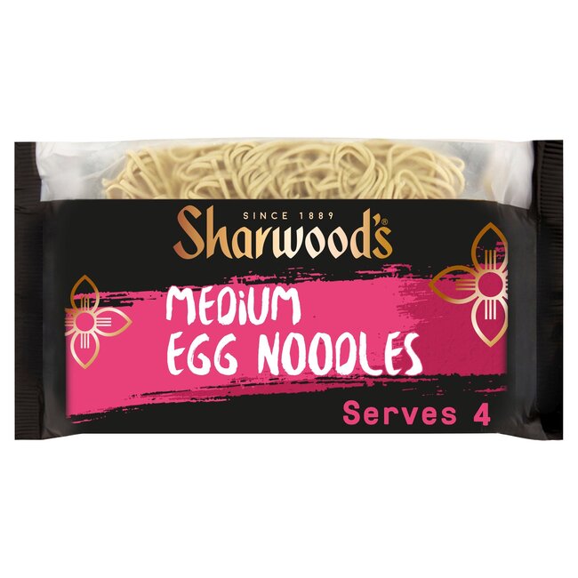 Medium Egg Noodles 226g