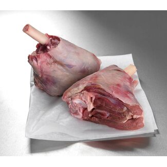 New Zealand Lamb Shank Approx 1kg (€23.99 per kg)