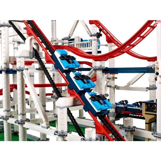 LEGO 10261 Achtbaan