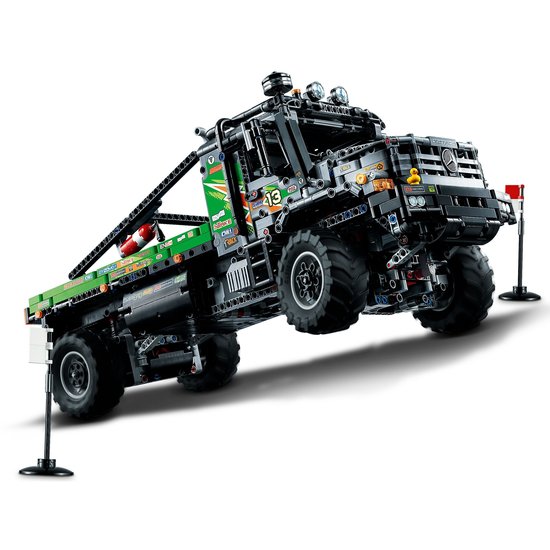 LEGO 42129 4x4 Mercedes-Benz Zetros Trial Truck