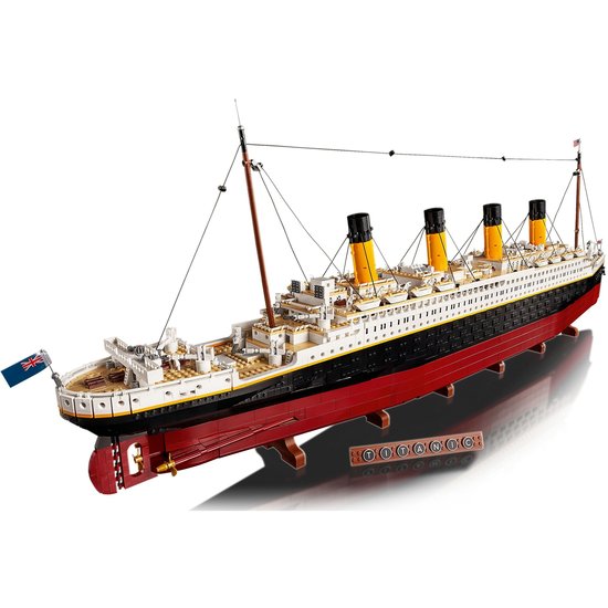 LEGO 10294 Titanic