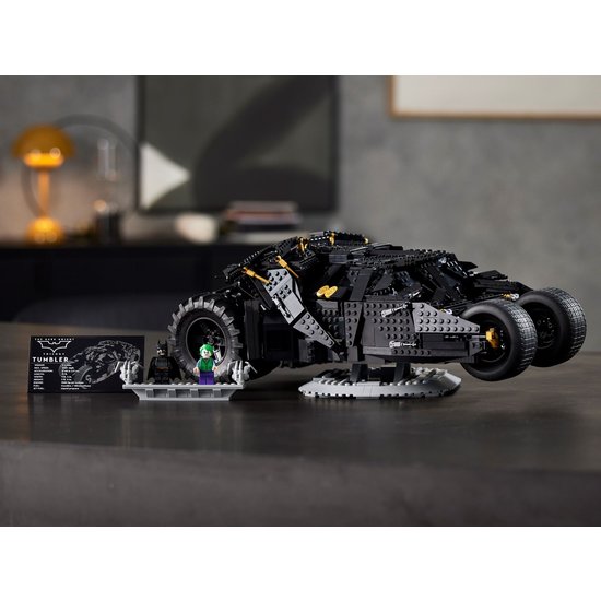 LEGO 76240 DC Batman™ Batmobile™ Tumbler