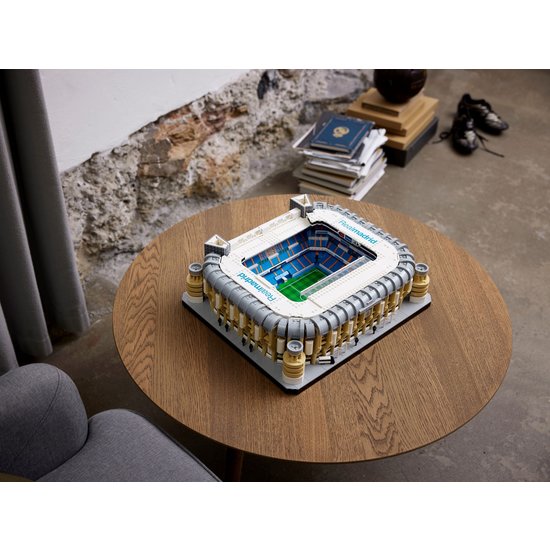 LEGO 10299 Real Madrid – stadion Santiago Bernabéu