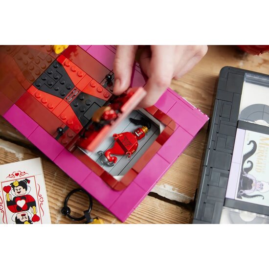 LEGO 43227 Symbolen van beroemde schurken