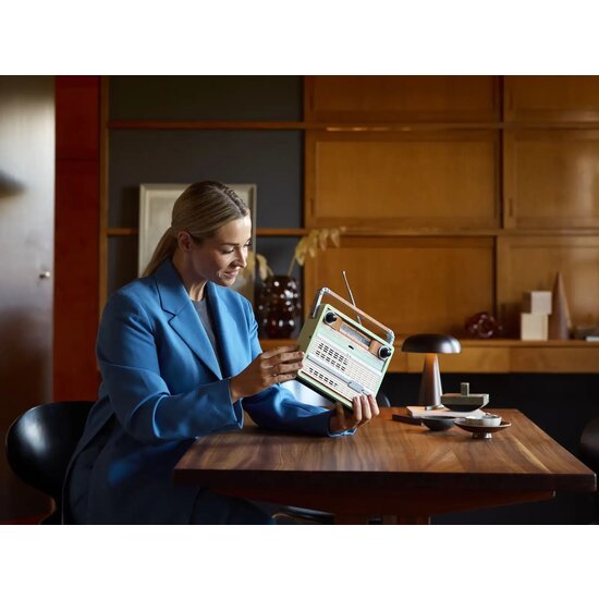 LEGO 10334 Retro radio