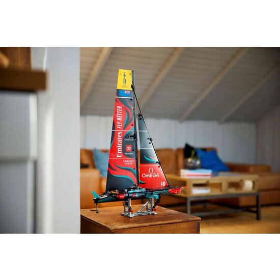 LEGO 42174 Emirates Team New Zealand AC75 jacht