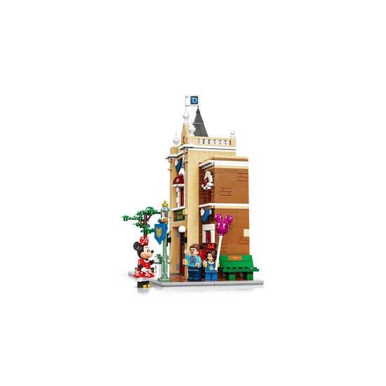 LEGO 43302 Main Street, U.S.A.