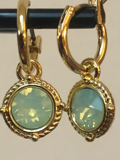 Biba  Oorbellen Biba goud kleur(cristal opal)