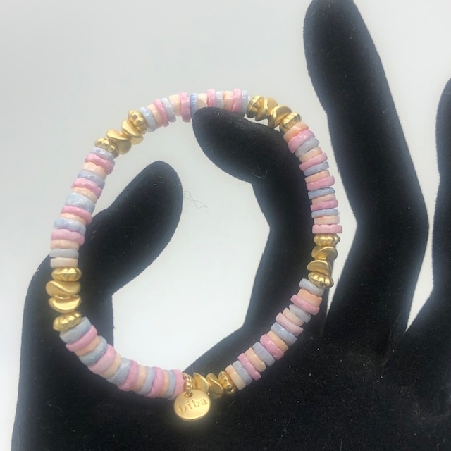 Biba  Armbandje Biba goud/mat mix zacht blauw /zacht roze