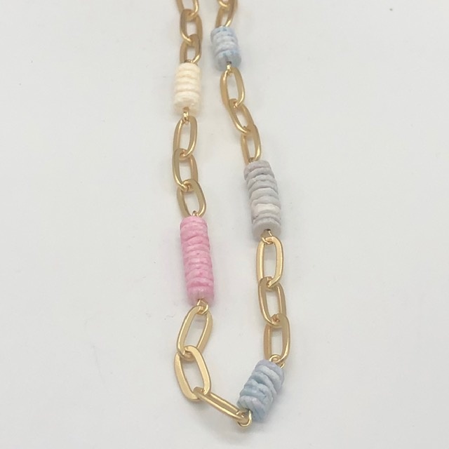 Biba  Ketting Biba goud mat/roze /blauw