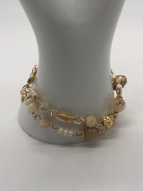 Biba  Armbandje Biba beige /goud