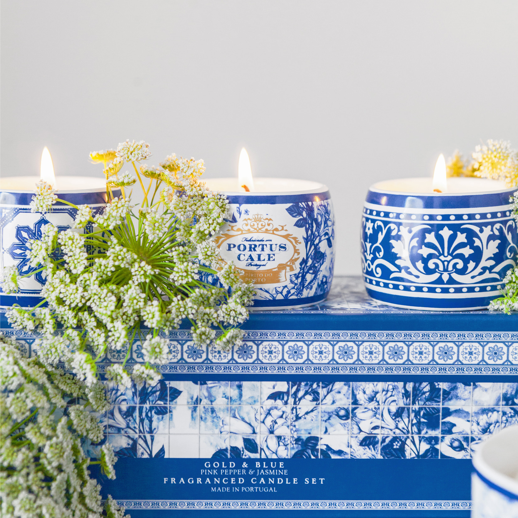 Portus Cale Gold & Blue Scented Candle Set