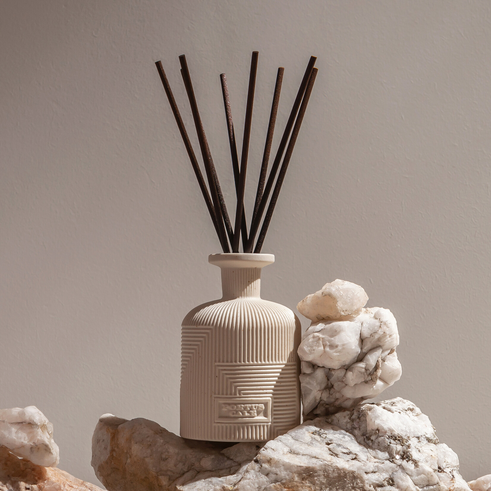 Portus Cale Fragrance Diffuser Hajjar Blanc 250 ml