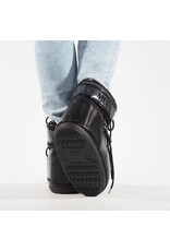 Moonboot Icon Low Glance satin Black