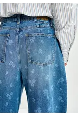 Essentiel Antwerp Essentiel Jeans Jo1 barrel Quiet pool