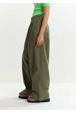 Essentiel Antwerp Essentiel Pants Jumpy Olive martini