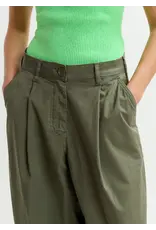 Essentiel Antwerp Essentiel Pants Jumpy Olive martini