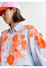 Essentiel Antwerp Essentiel Shirt Joella flower Combo3 Lake view
