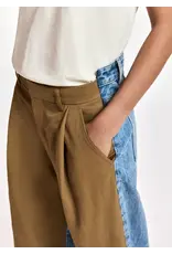 Essentiel Antwerp Jeans Krisp combo1 Camel club