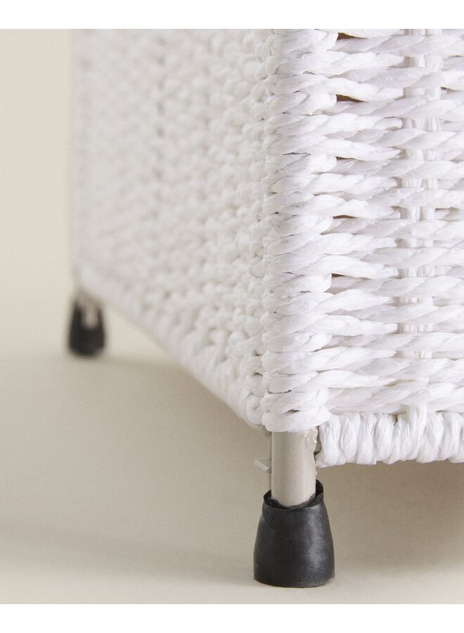 Kleidertruhe mit Stoffeinlage