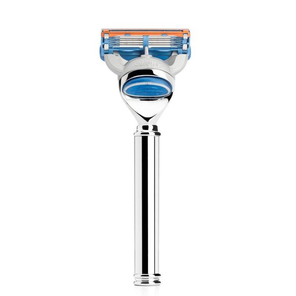 Travel razor Fusion® Chrome