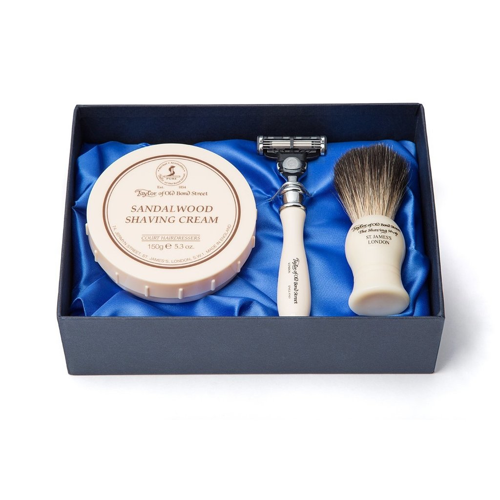 Pure Badger Shaving brush, Razor Mach3 & Shavingcream