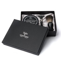 20205 - Pure Badger Shaving Brush, Razor Mach3 Victorian & Shavingcream