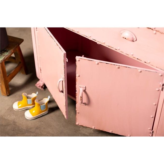 New Roots 2.0 | Roze