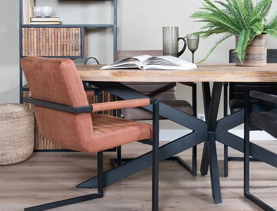 Hoeveel ruimte heb je nodig rondom een eettafel?