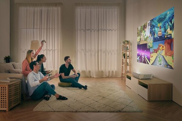 Optoma Optoma CinemaX P2 Ultra short throw home cinema beamer Optoma Optoma CinemaX P2 Ultra short throw home cinema beamer