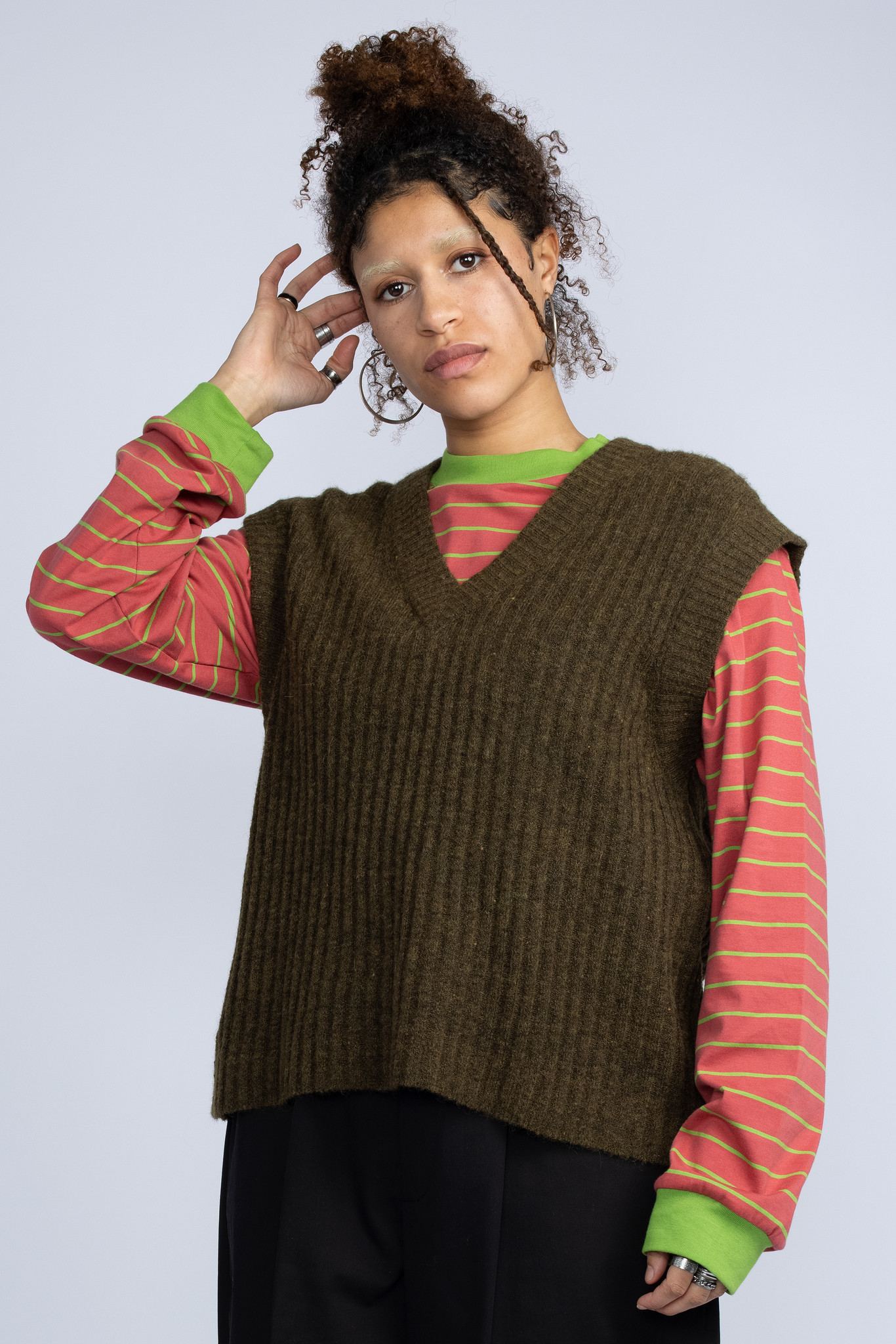 Nordby V-Neck Knit Waistcoat