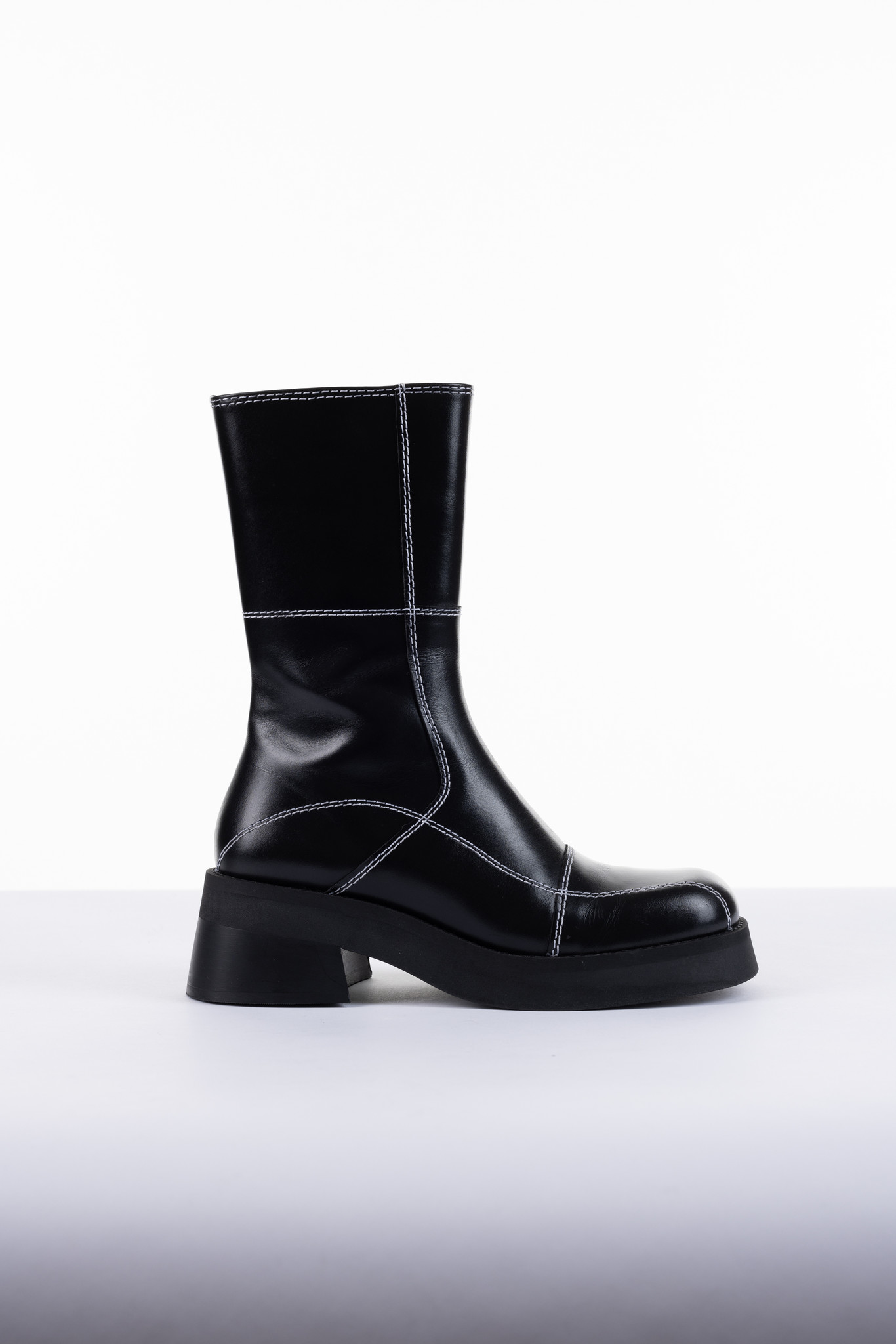 Heya Boots Black