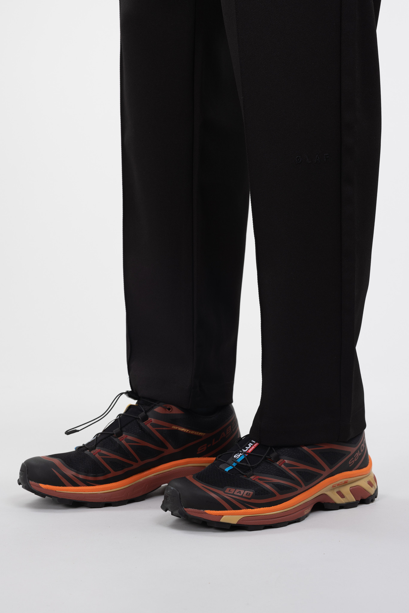 XT-6 Black/Chocolate Plum/Vibrant Orange