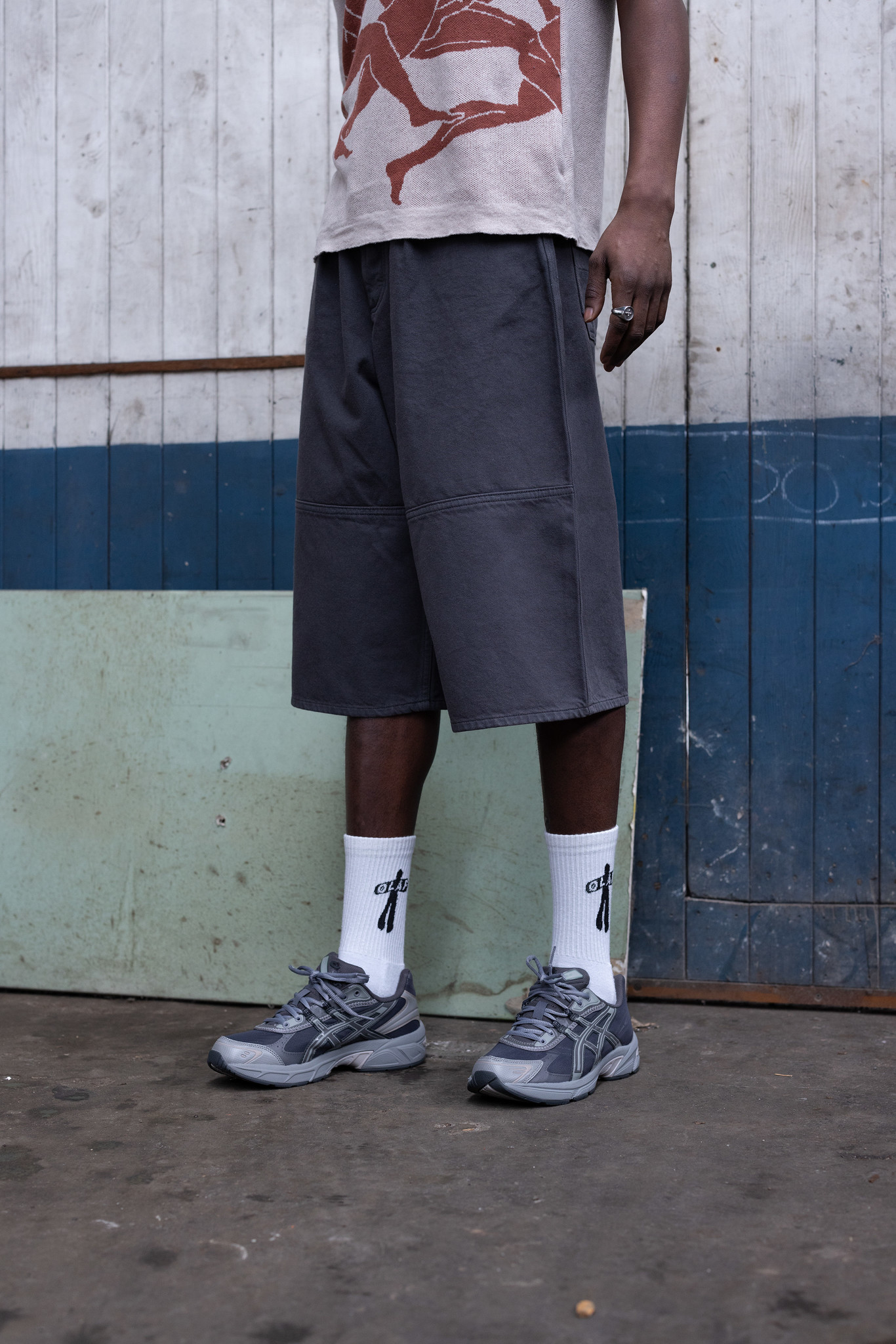 Punt Shorts Faded Black Twill