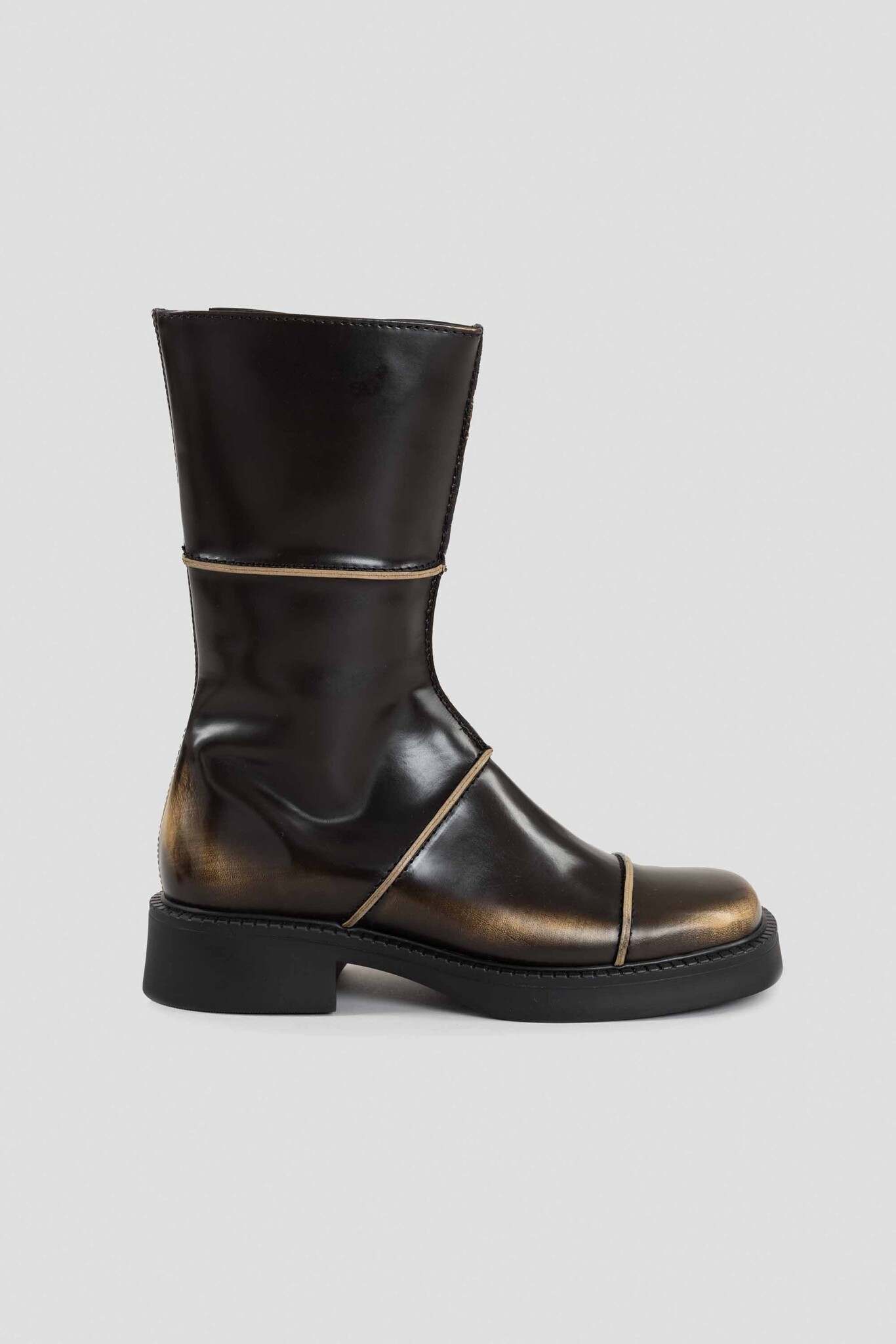 Dahlia Boots Brown