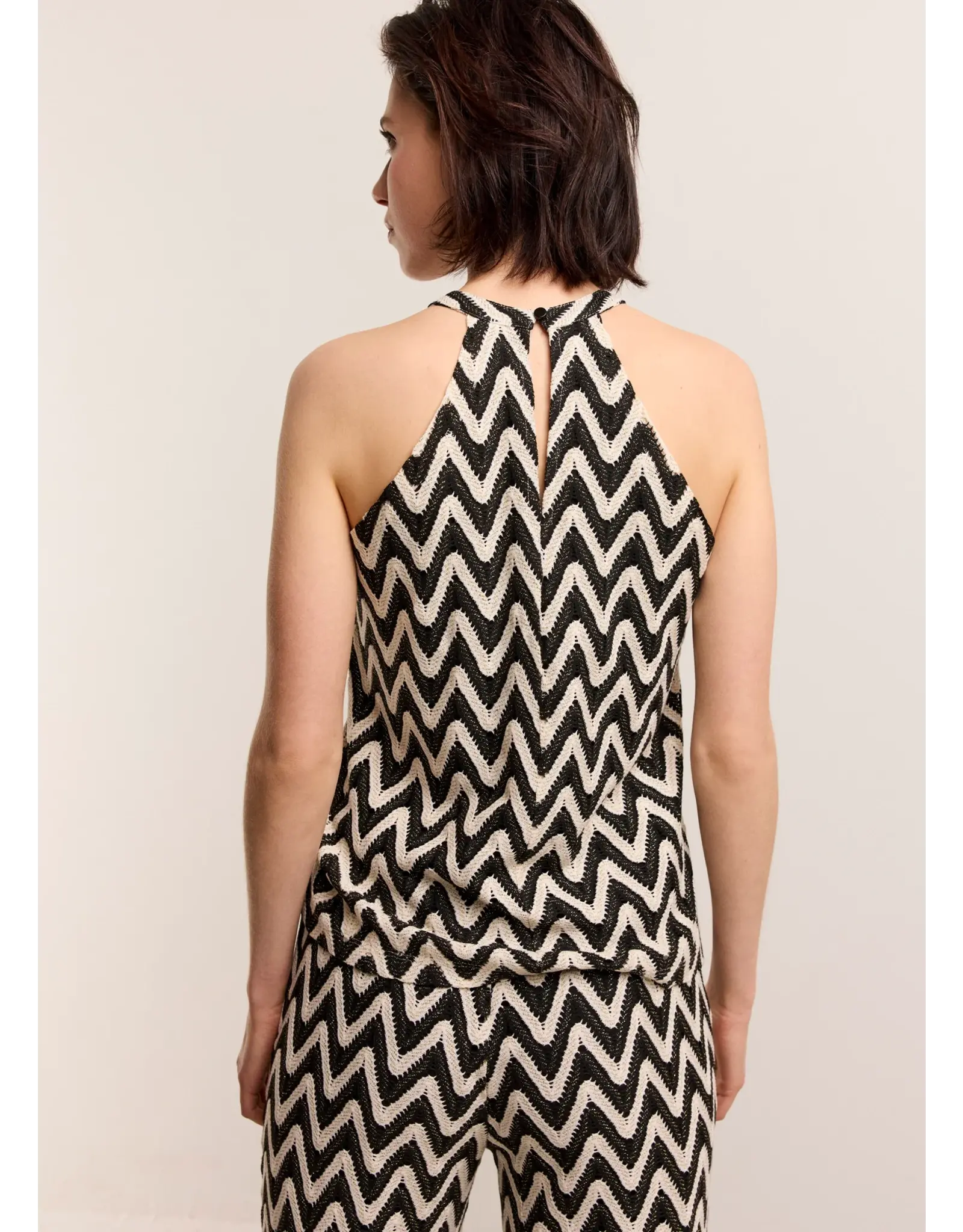 Summum Singlet Zig Zag